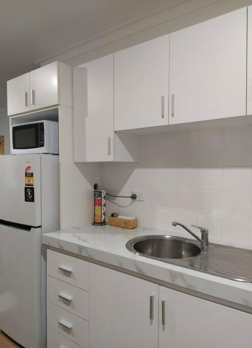 Simply Delightful Unit Close To Cbd And Beach Perth Exterior foto